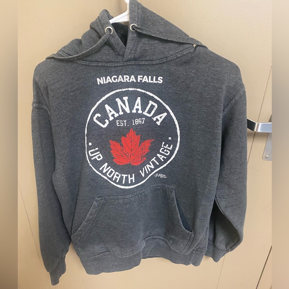 River Wear Niagara Falls Canada Grey Hoodie w/ drawstring size S Adult pockets